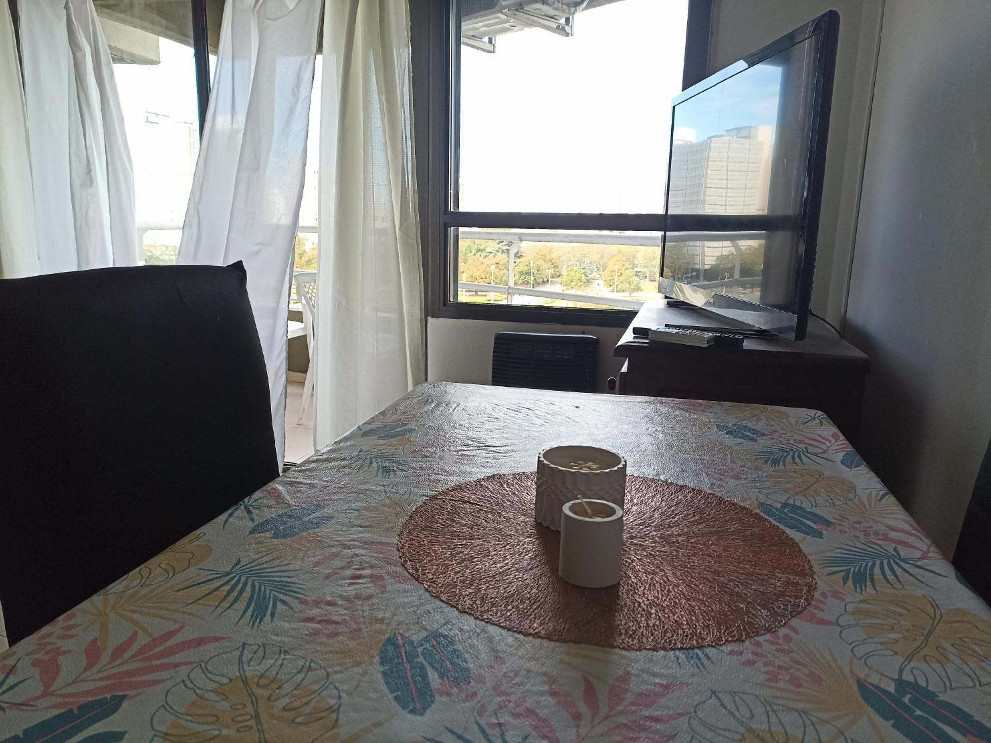 Departamento Plaza Moreno Con Balcon La Plata Luaran gambar