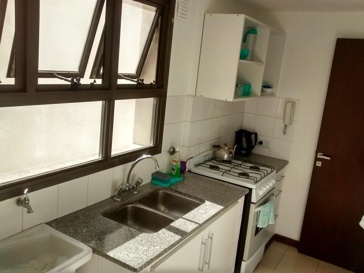 Departamento Plaza Moreno Con Balcon La Plata Luaran gambar