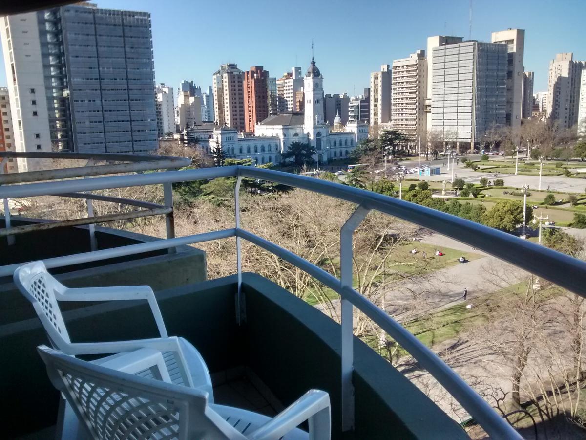 Departamento Plaza Moreno Con Balcon La Plata Luaran gambar
